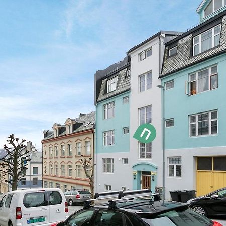 Eco Apartament W Ålesund Zewnętrze zdjęcie